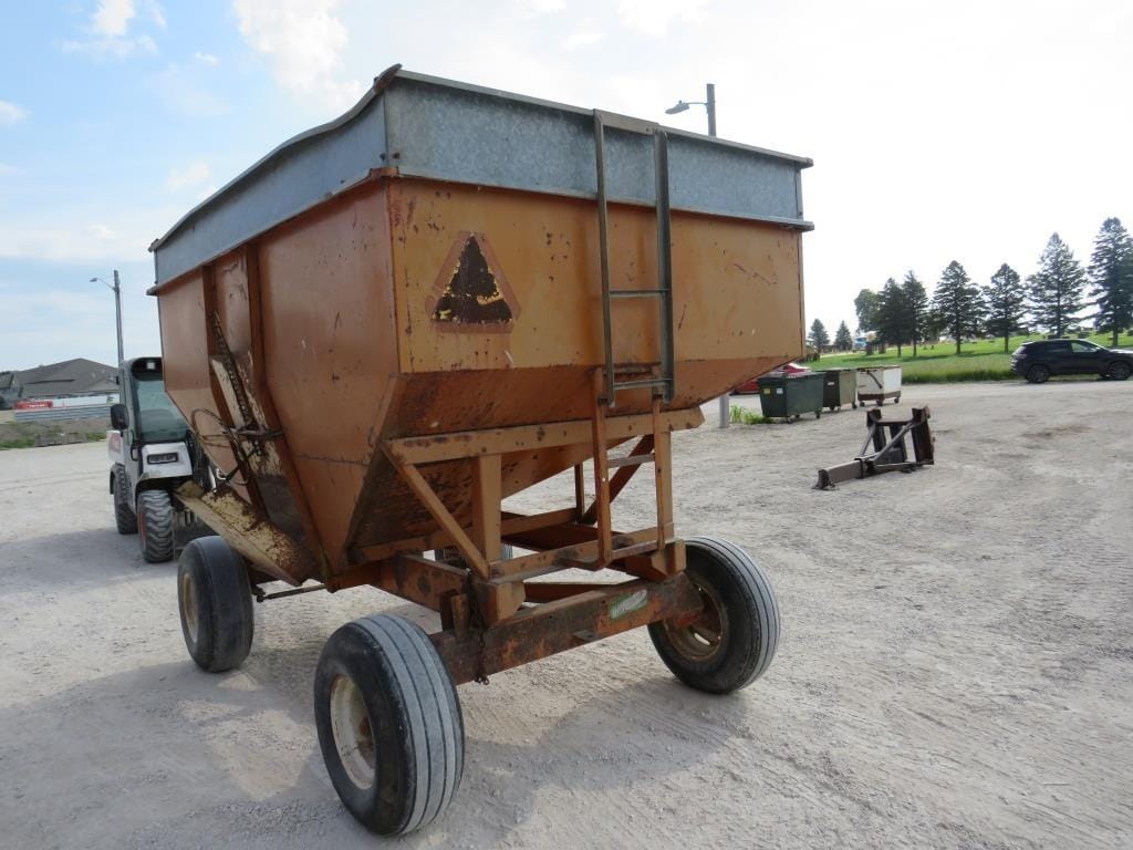 Killbros 832 Equipment Image0