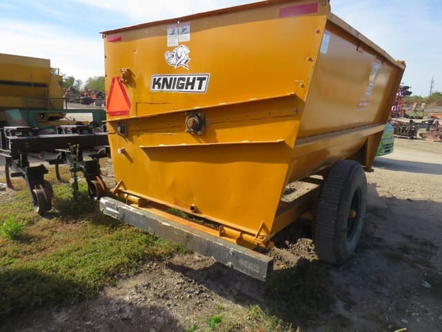 Image of Knight 3250 equipment image 3