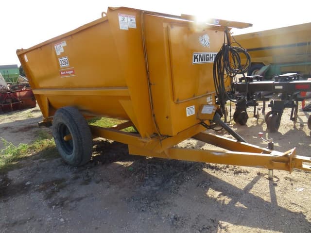 Image of Knight 3250 equipment image 1