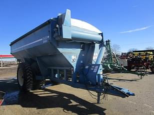 Main image Kinze 1040 1