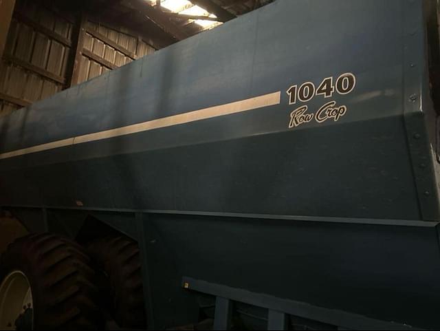 Image of Kinze 1040 equipment image 3