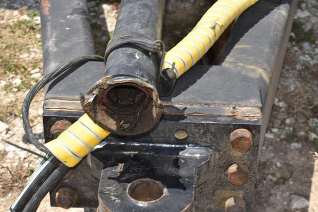 Image of Kinze 1040 equipment image 4