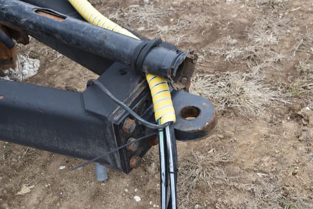 Image of Kinze 1040 equipment image 3