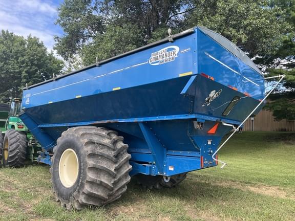 Image of Kinze 1050 Primary image