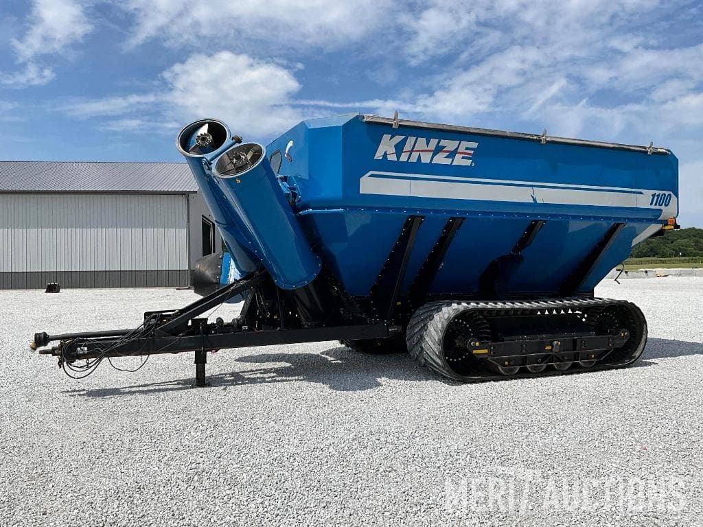 Image of Kinze 1100 Primary image