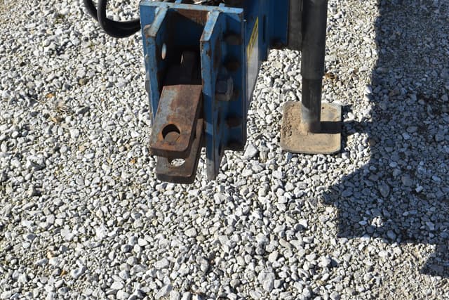 Image of Kinze 2300 equipment image 3