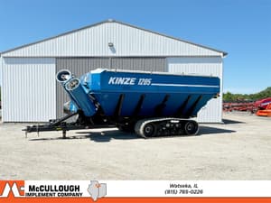 2020 Kinze 1205 Image