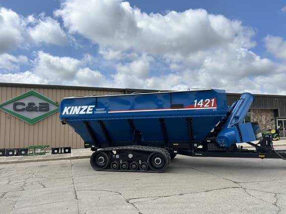 Image of Kinze 1421 Primary image