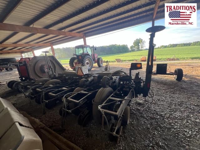 Image of Kinze 2000 equipment image 4