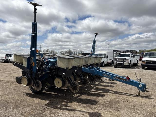 Image of Kinze 2000 equipment image 4