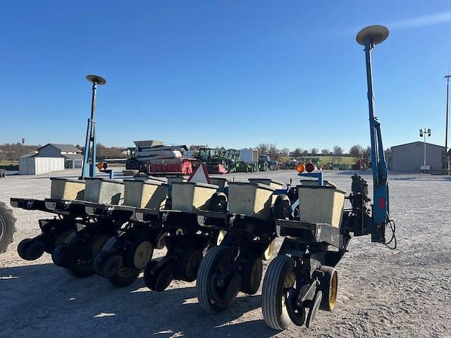 Image of Kinze PT equipment image 4