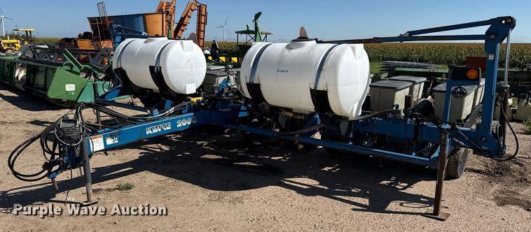 Main image Kinze 2000