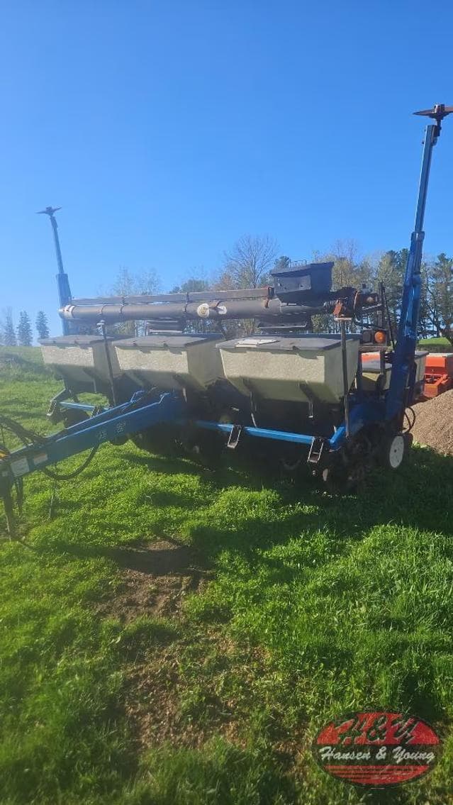 Image of Kinze 2000 equipment image 1