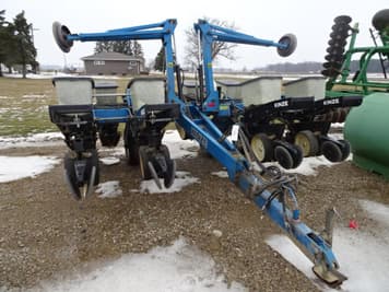 Main image Kinze 2000