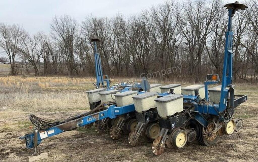 Main image Kinze 2000