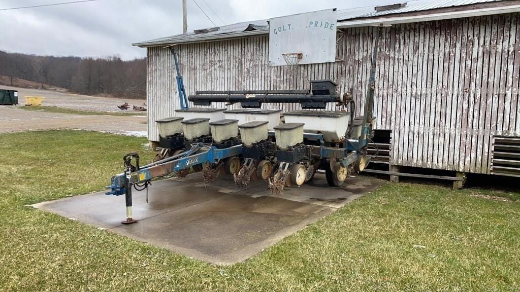 Main image Kinze 2000