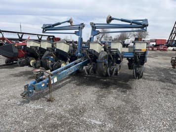 Main image Kinze 2200