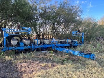 Main image Kinze 2200