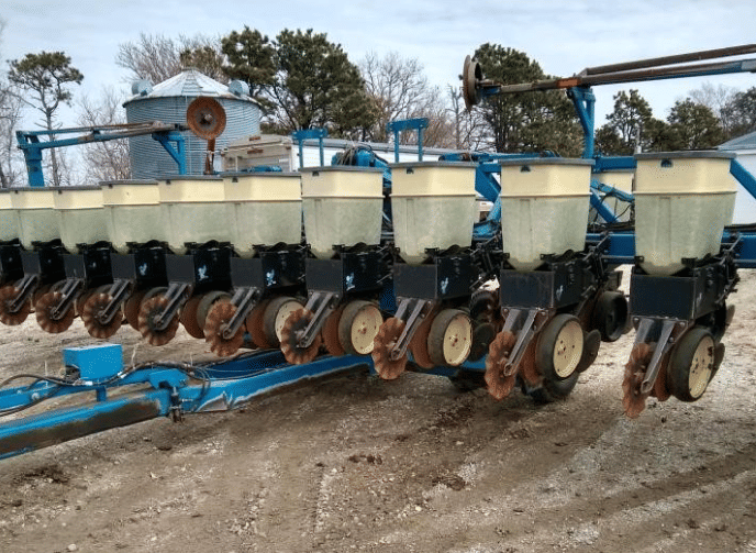 Main image Kinze 2300