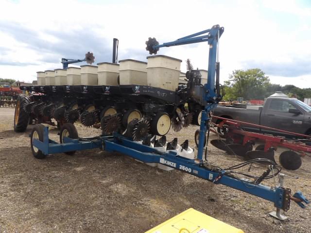 Image of Kinze 2500 Image 1