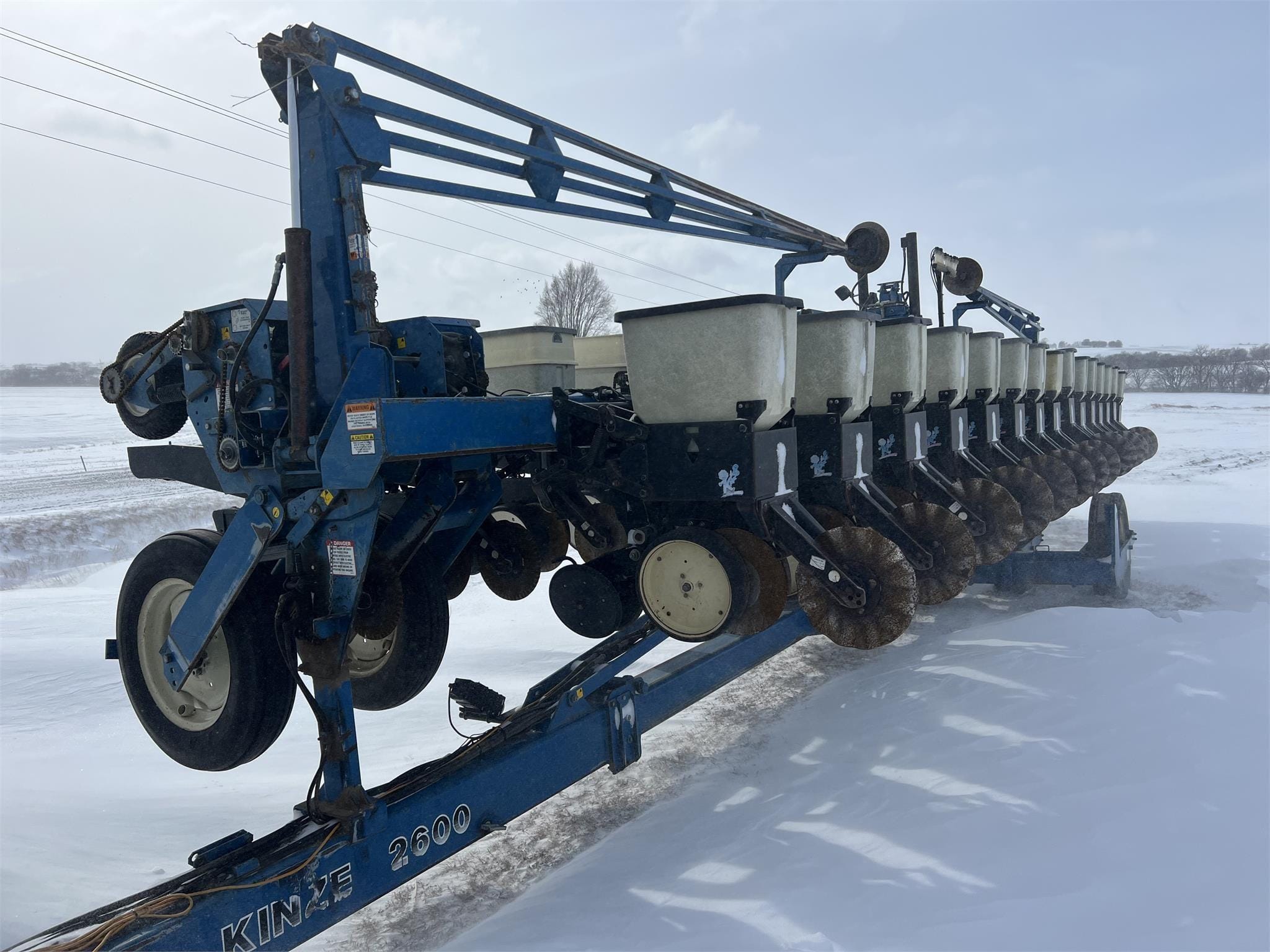 Main image Kinze 2600