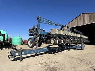 Main image Kinze 2600