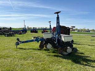 Main image Kinze 3000 6