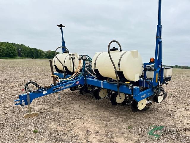 Image of Kinze 3000 equipment image 1