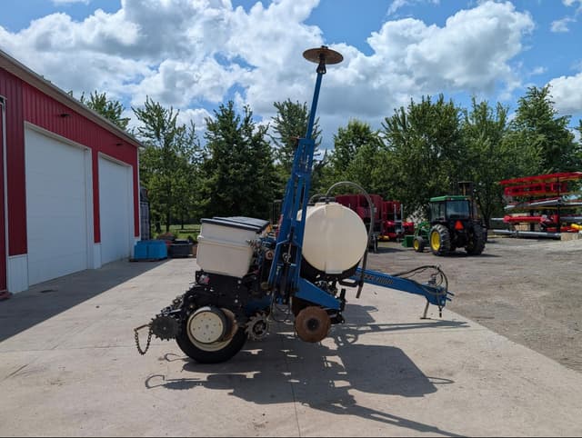 Image of Kinze 3000 equipment image 4
