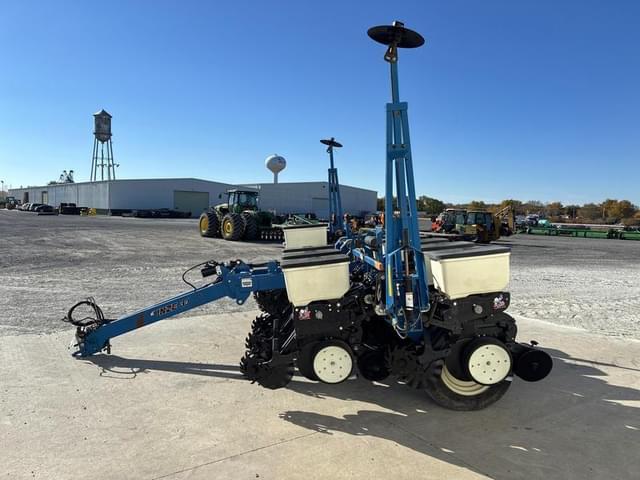 Image of Kinze 3000 equipment image 3