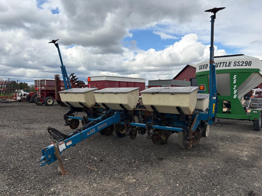 Image of Kinze 3000 Primary image