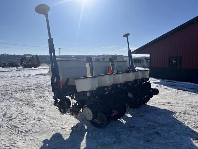 Image of Kinze 3000 equipment image 2