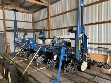 Main image Kinze 3110