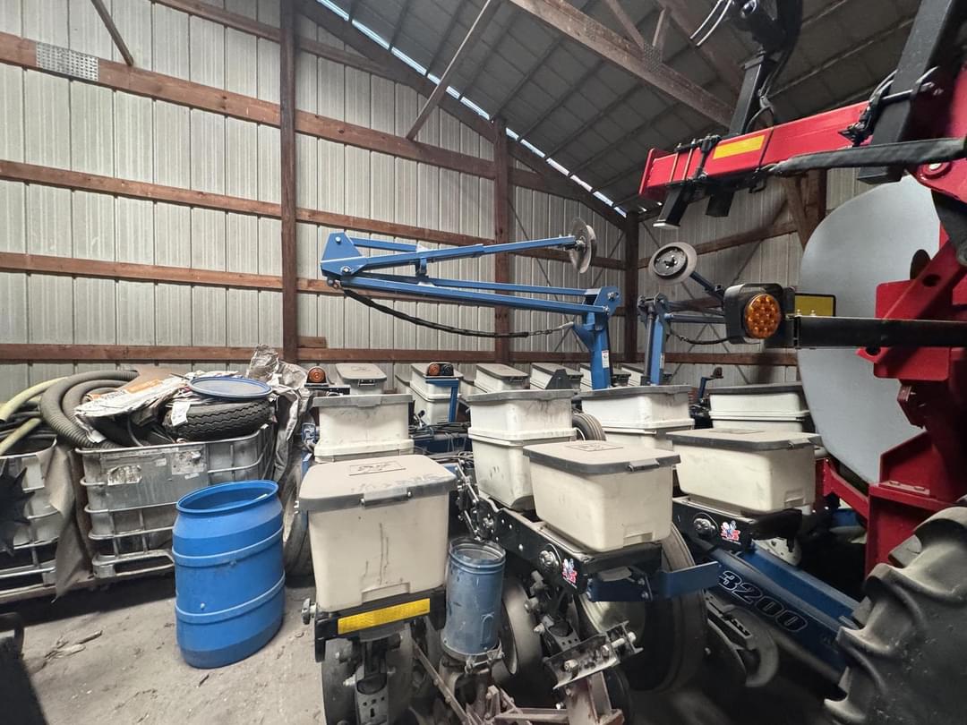 Image of Kinze 3200 Primary Image