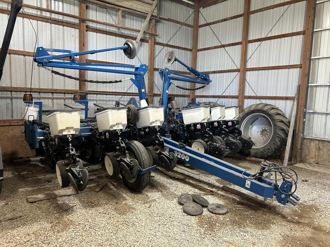 Image of Kinze 3200 Primary image