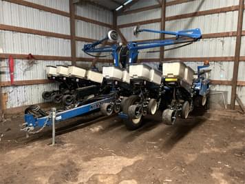 Main image Kinze 3200