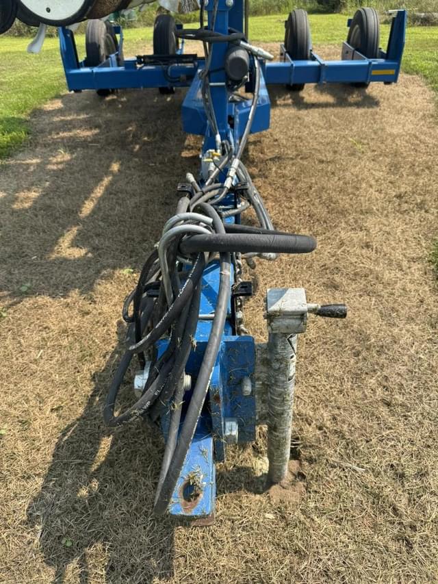 Image of Kinze 3500 equipment image 2