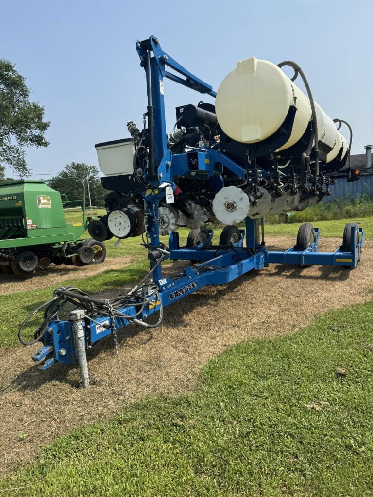 Image of Kinze 3500 Primary image