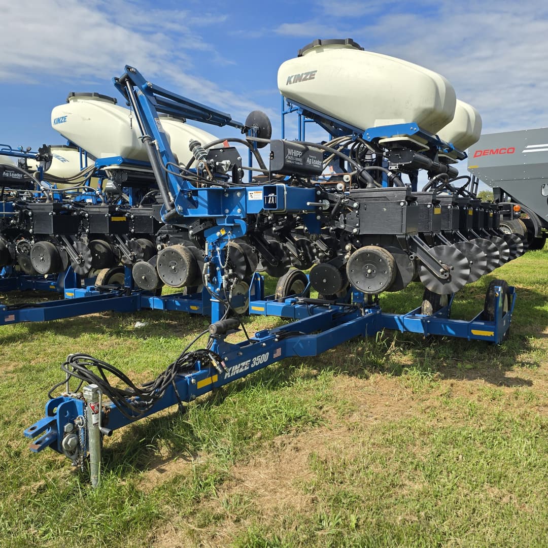 Image of Kinze 3500 Image 1