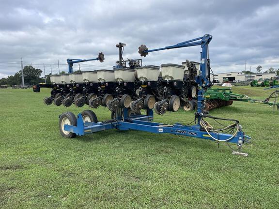 Image of Kinze 3500 Image 1