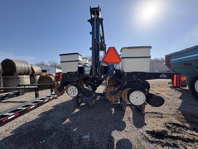 Image of Kinze 3500 equipment image 4