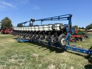 Main image Kinze 3600 0