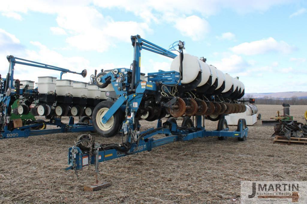 Image of Kinze 3600 Primary image