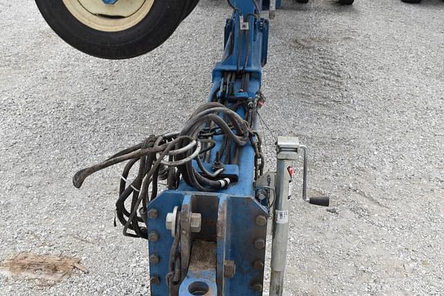 Image of Kinze 3600 equipment image 4
