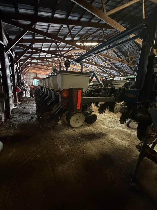Kinze 3600 Equipment Image0