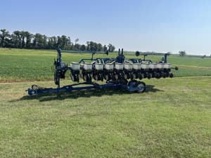 Kinze 3600 Image
