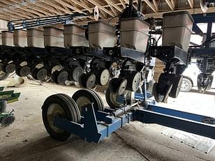 Main image Kinze 3600 5