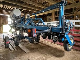 Main image Kinze 3600 11