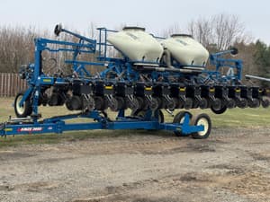 2022 Kinze 3605 Image