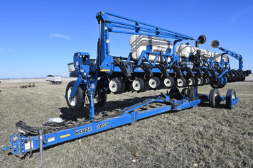 Main image Kinze 3650